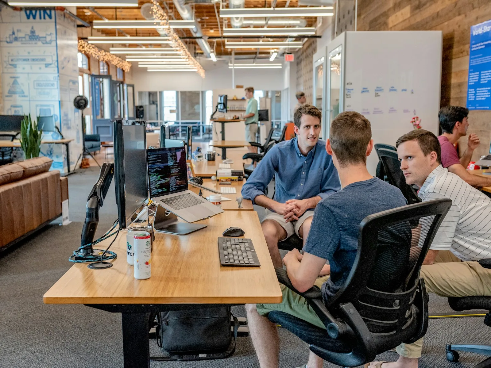 Team discussion and emotional intelligence at work